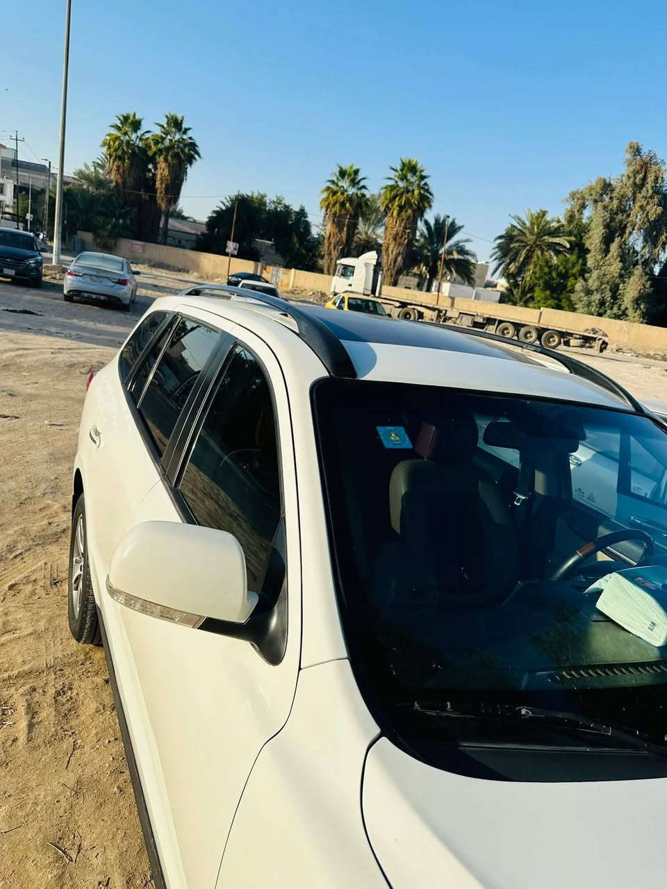 .
.

السلام عليكم 

للمراوس فقط  هونداي سنتافي موديل 2012 خليجي فوول مواصفات 

سياره لا ضربه ولا تبديل ولا حادث 

محرك 6 سلندر 

كير ومكينه خير من الله شرط ما مفتوحات عشركه 

تخم تاير جديد صدر كله جديد كهربائيات كله جاهزه 

غرفه سياره مدوشمه بكامل تبريد شغال ثلج شاشه

مواصفات سياره بصمه فتحت سقف شاير بل مري 

كشن كهرباء كشنات جلد تبريد بيانو ويلكب فراشه 

مري شفط فوول تحكم ستيرن فوول حساس 

3قطع تبريد 7راكب كأمره خلفيه بل   

 فوول لفوووول 1/1 

سياره جديده وجاهزه وبدون اي نقص وجاهزه من كلشي 

رقم بغداد دولي الجديد بسمي شخصيأ 

سياره مابيه نقص برغي وجاهزه من كل نواحي 

رقم الهاتف/***********
مكاني بابل
