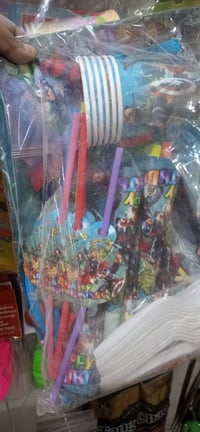 ثيم عيد ميلاد • ٤٨ قطعة • سفريات المعموري