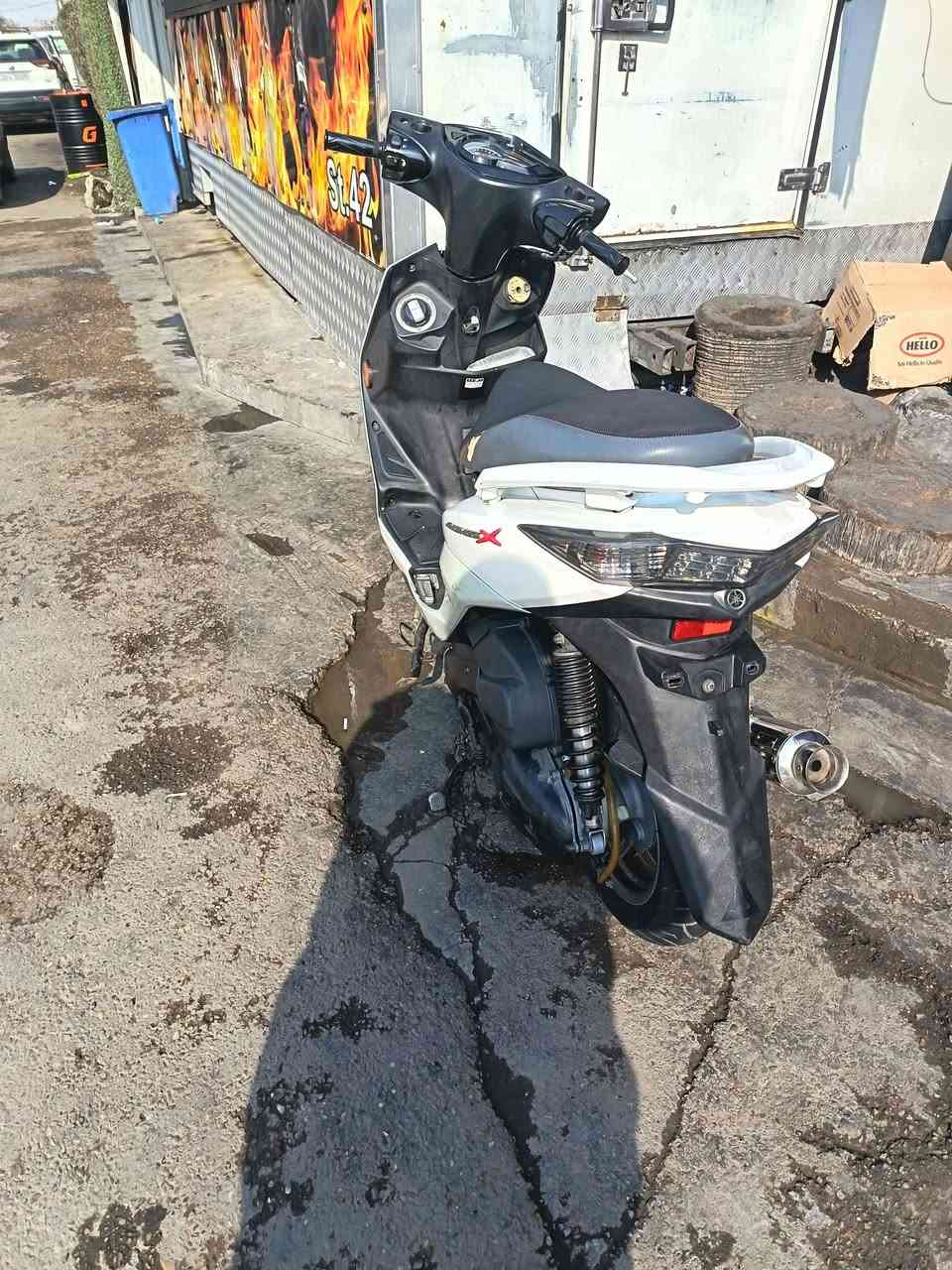 سلام عليكم شباب سكنس لبيع جديدة كلش عنوان بلديات رقمي *********** بس واساب
