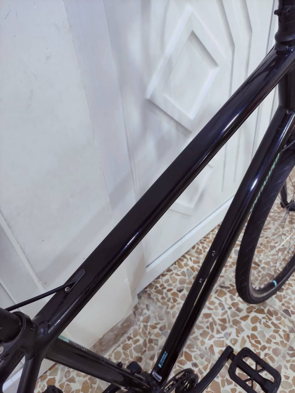 السلام عليكم
لعشاق دراجات الترحال والمسافات الطويله اروع ماركة  

سبشلايزد⚡SPECIALIZED

دراجه #ترحال ماركة #SPECIALIZED سبشلايزد العالمية 

ماركه غنيه عن التعريف مختوم صنع امريكي اصلي اورجنال 🇺🇲

MADE IN USA🇺🇲💯✅ مختوم ختم الشركه 

حجم 28 قياس L  لارج لشه عاليه ...فوول المنيوم خفيف جدا 

لشه مضلع حديث ...وايرات دفن ...لوون مميز اسود وفيروزي 

سستم شيمانو كامل سيت شيمانو ديور #SHIMANO_DIOR

بريكات سستم تيكترو #TEKTRO حتى الفحمات مختوم تيكترو 

وياله طبقتين زوم ...ستاند وسطي هارلي سلايت مختوم اصلي

سرج طبي اصلي .ستيرن رياضي نفخ مختوم #SPECIALIZED

كامبليونات وياله سلايت 

ما مبدل بيها برغي على وضع الشركه بلاد ليبل واحد ختم واحد 
حتى الستاند والستيرن مختومات ⚡سبشلايزد 

السعر 120 الف 

*********** رقمي للتواصل

