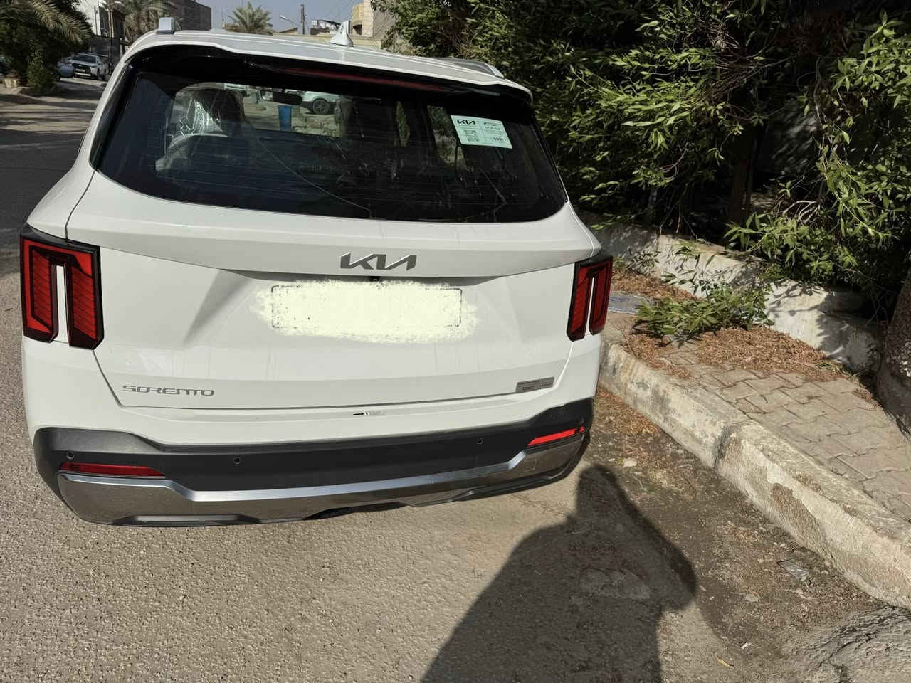 سلام عليكم سورنتو موديل 2025 اربعه سلندر شركة المجموعة الدولية ام الضمان والدهن على الشركة سيارة ماشيه 7000كيلو جديدة من الشركة اخذة زيرو
مواصفاته ويل جبير حجم 20 تبريد منفصل كشن كهرباء جنطه كهرباء تشغيل عن بعد وبعد بيه مواصفات السورنتو المعروفه جديدة وبسمي ورقم بغداد ***********
