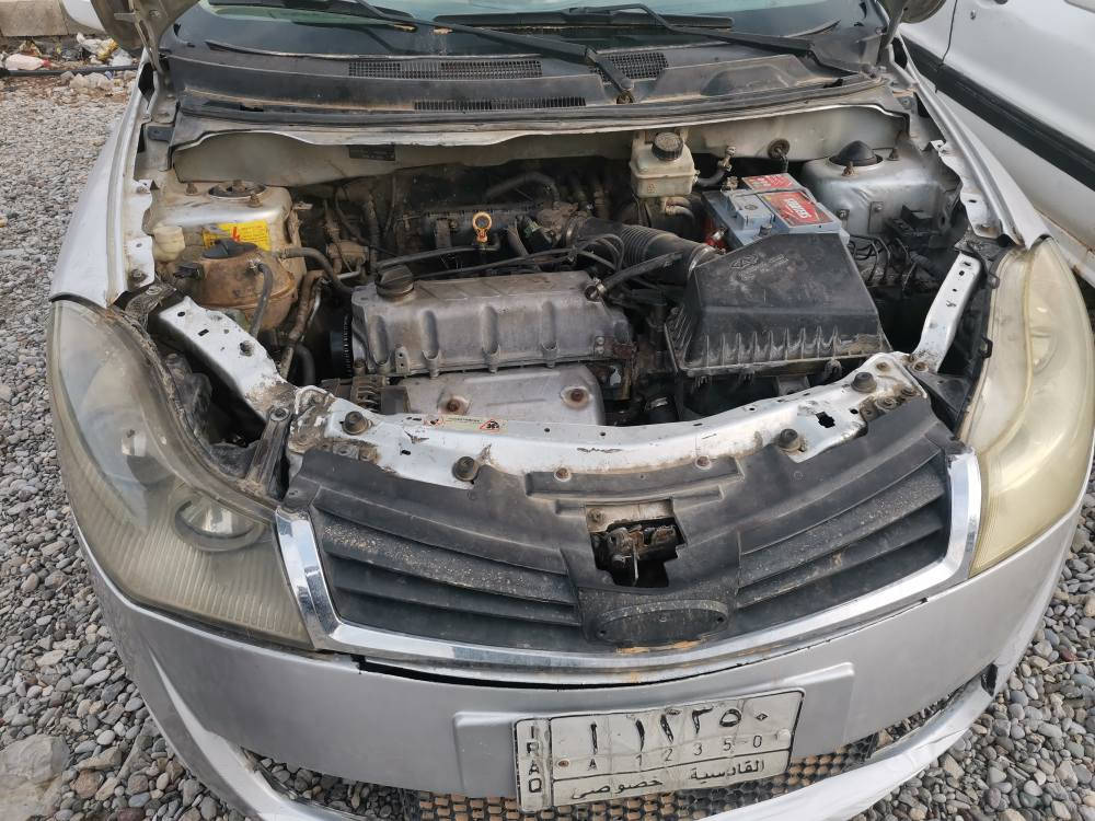 سياره شيلي ٢٠١٣ كير مكنه بشرت سقفو حزام بشرت   منطقه هرير سعر ٢٢ ورقه  ***********  *********** أربيل, العراق
