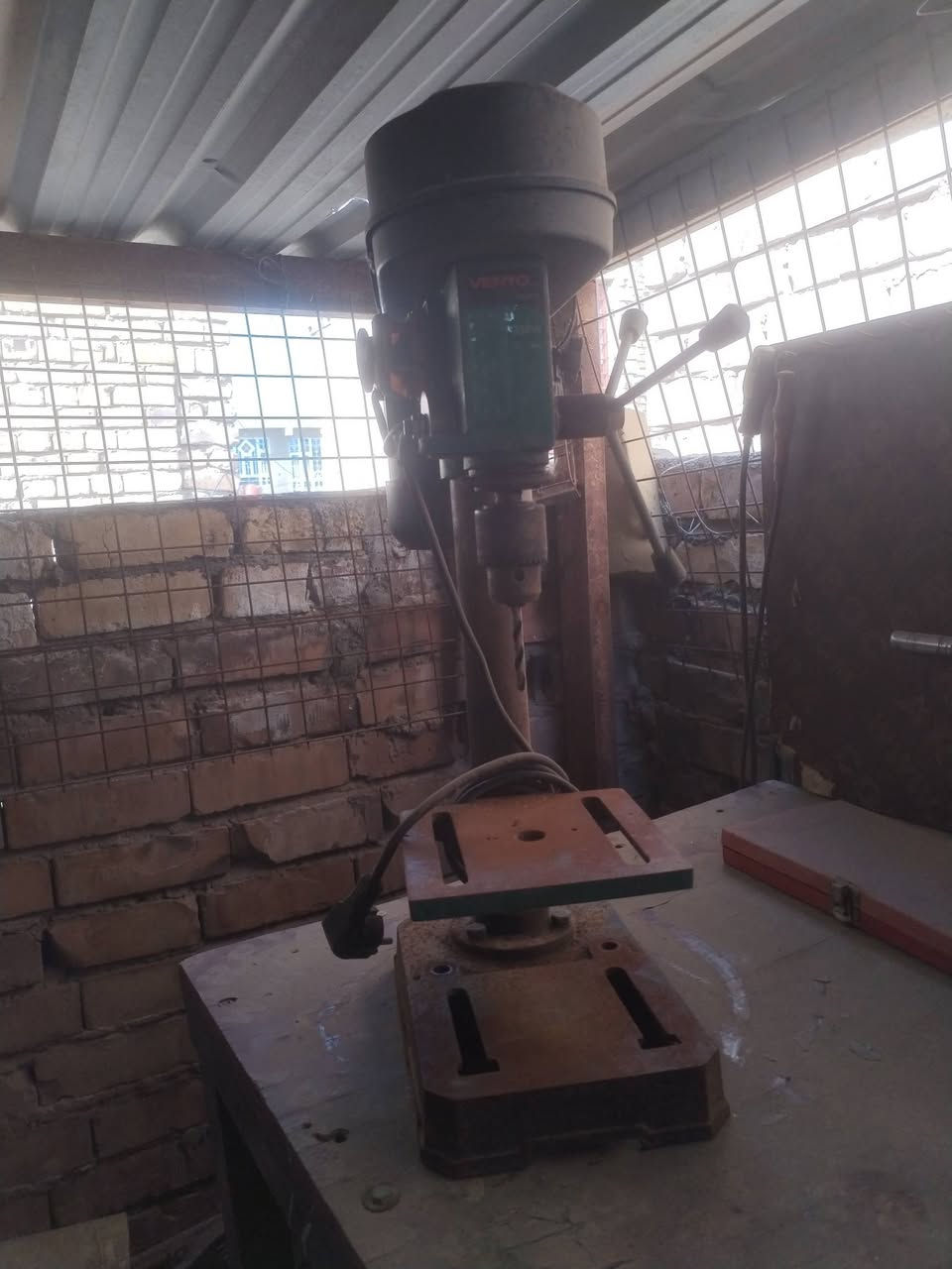 مكينه لحيم ودريل ثابت للبيع ***********
