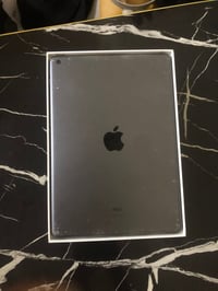 ايباد ٩ • ٦٤ • بطاريه ٩٠