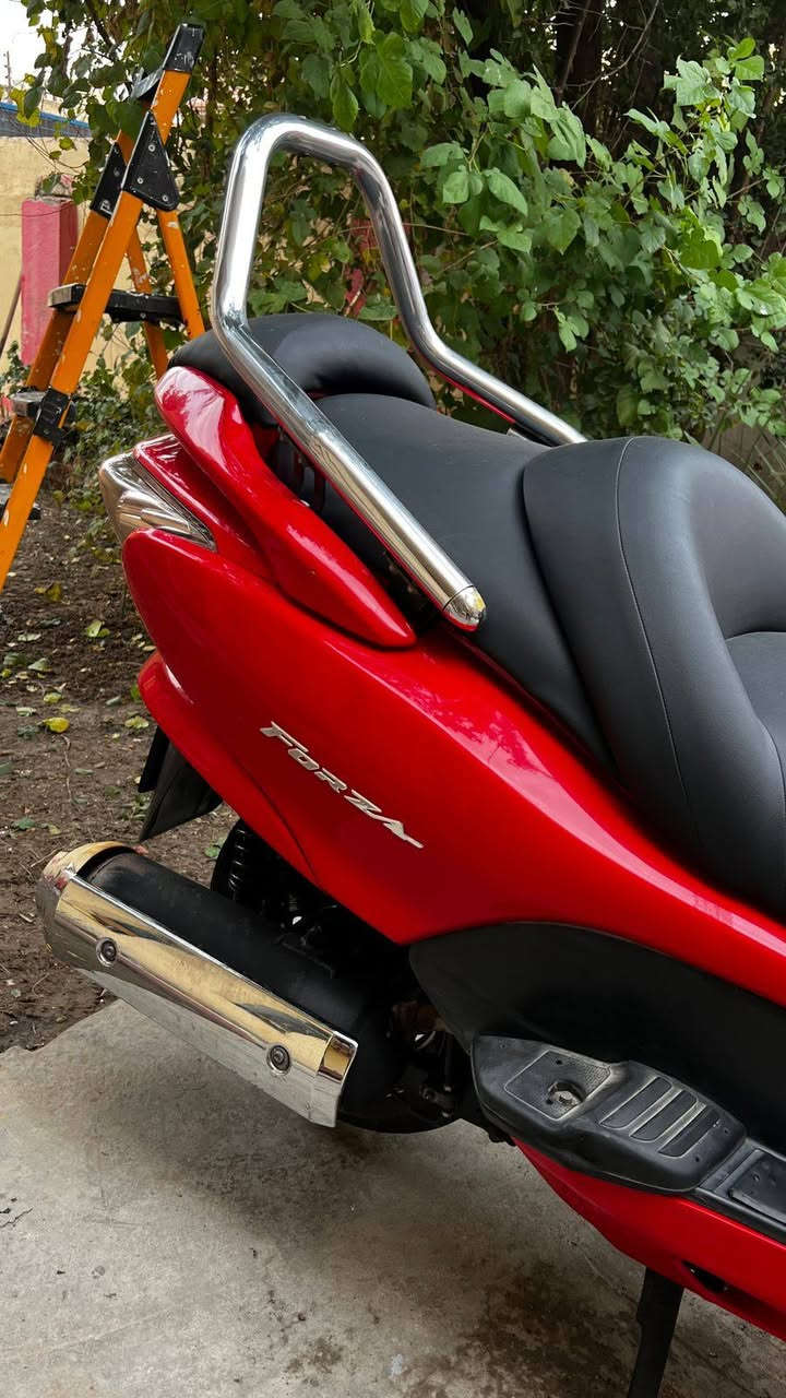 سلام عليكم دراجه صفر 9 دراجه خير من الله شلعه ومعدل فول السعر 1300 وبيه مجال حك الجيه ***********
