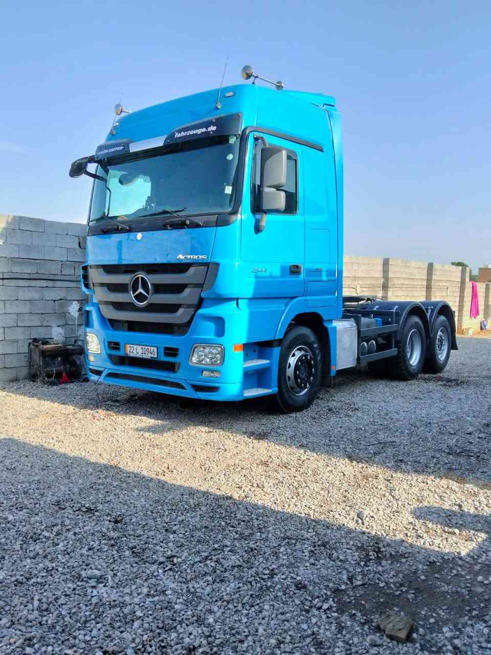 السلام عليكم للبيع 2011 كص جديد جرف ***********
