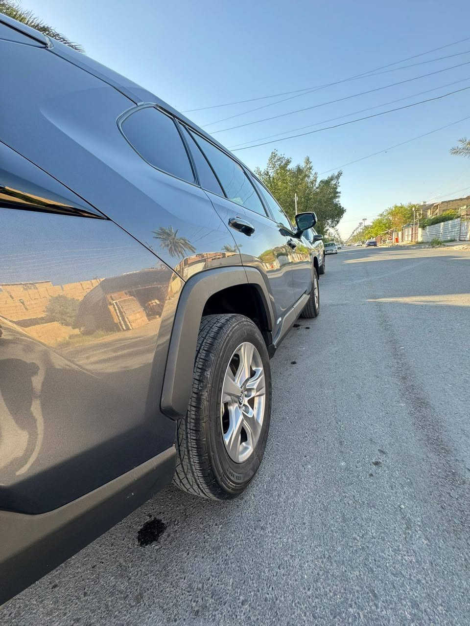 راف فور 2023XLEهايبرد 
ضرر بنيد فقط وصور الحادث بلمنشور
الدعاميه مالتها والرادار والشباك وكلهن بلاد مالتها 
***********
السعر ٢٢٥ 
مكاني بغداد
