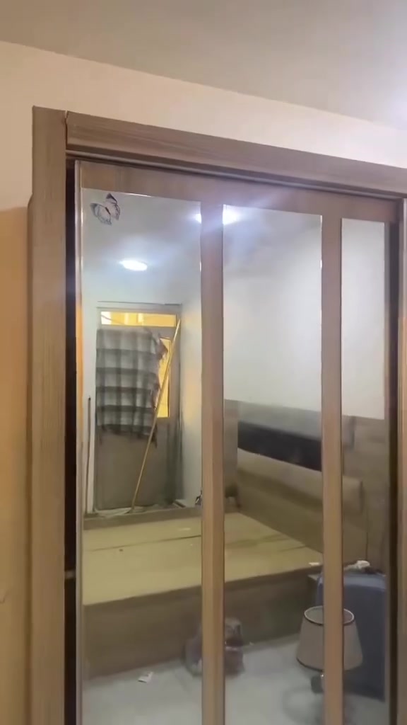 غرفة نوم تركية نظيفة جدا بسعر بسعر 250 مكانها الدورة


**إذا كنت صاحب هذا الإعلان وتريد حذفه لأي سبب، رجاءا أرسل رسالة إلى الدعم الفني**