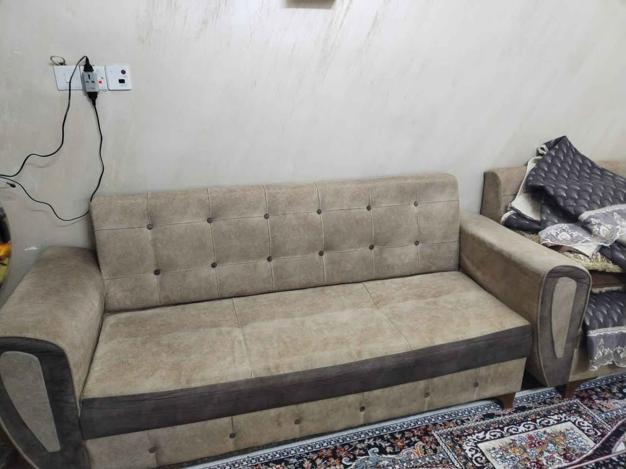 تخم ديوان 20 مقعد السعر 300
*********** الرمادي, الأنبار
