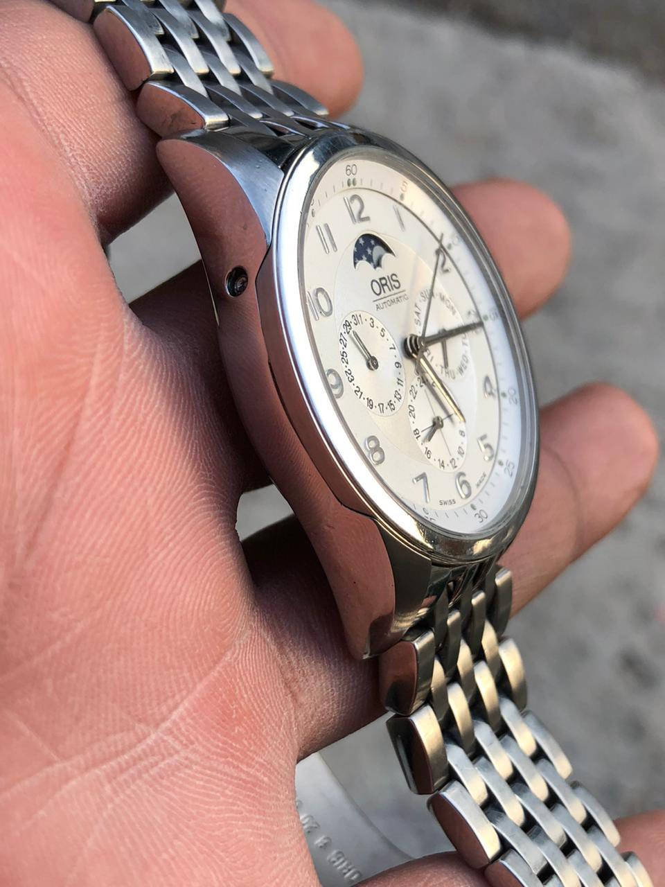 السلام عليكم 
اوريس قمري اوتمايتك سويسري 
مكينه كشف نافذه تاريخ يومي واسبوعي القطر 40
بلادي مستعمل نظيفه جدا 
السعر 700 دولار 
يوجد توصيل


**إذا كنت صاحب هذا الإعلان وتريد حذفه لأي سبب، رجاءا أرسل رسالة إلى الدعم الفني**