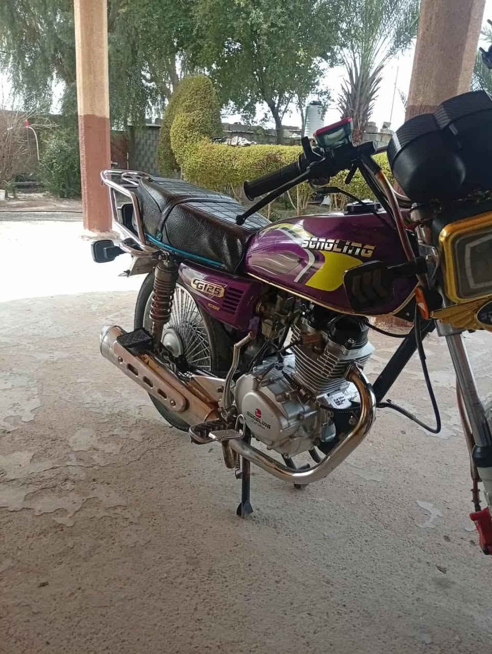 سلام عليكم تايكر موديل 2025 اوراق نضافه شوفت عينكم مكان علي شرجي سعر 750 وبيها مجال الشراي يتصل ***********
