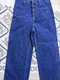 ملابس • للبيع • مراسلة خاص