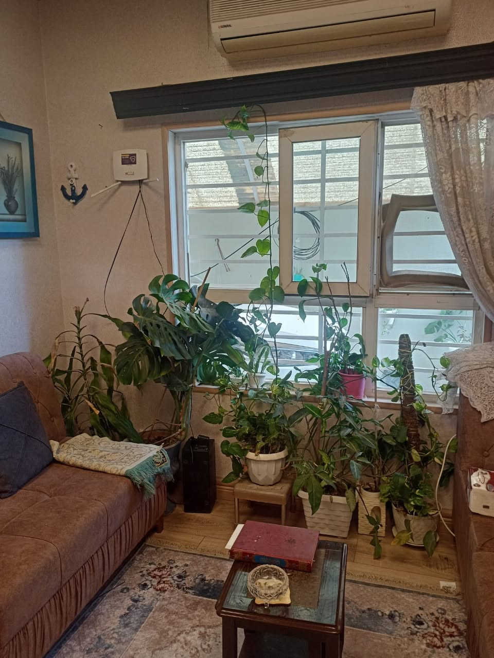 💠منزل فارغ للبيع  في مجمع ايندا 1 💠 
💠مساحة 216م
💠طابق واحد يتكون من👇🏻
♦️استقبال
♦️مطبخ مفتوح على الصالة الداخلية 
♦️حمام و تواليت
♦️غرفتين نوم
💠كراج
♦️حديقة جميلة
🔸كهرباء 24 ساعة

💠 السعر 7 دفاتر ونص قابل للتفاوض 💠 

💠 ملاحظة: البيت مطلوب اقساط 13 مليون للشركة 💠 
        

لمعرفة معلومات اكثر الاتصال على الارقام📲
***********_***********
