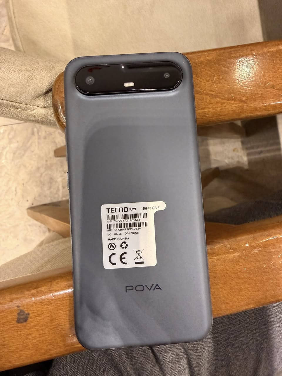 TECNO POVA Slim 5G
وتظهر المواصفات التالية على الشاشة:
* المعالج: MediaTek Dimensity 6400
* الذاكرة: 8GB RAM + 8GB RAM افتراضية
* التخزين: 256GB
* الكاميرا الخلفية: 50MP + 2MP
* الكاميرا الأمامية: 13MP
* البطارية: 5140mAh
* الشاشة: 6.78 بوصة
* نظام التشغيل: Android مع واجهة HiOS


**إذا كنت صاحب هذا الإعلان وتريد حذفه لأي سبب، رجاءا أرسل رسالة إلى الدعم الفني**
