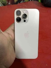 ايفون ١٦ برو ماكس بطاريته ٩٦ نزلت بسبب تحديث جهاز جديد وبلباكيت شخط ما...