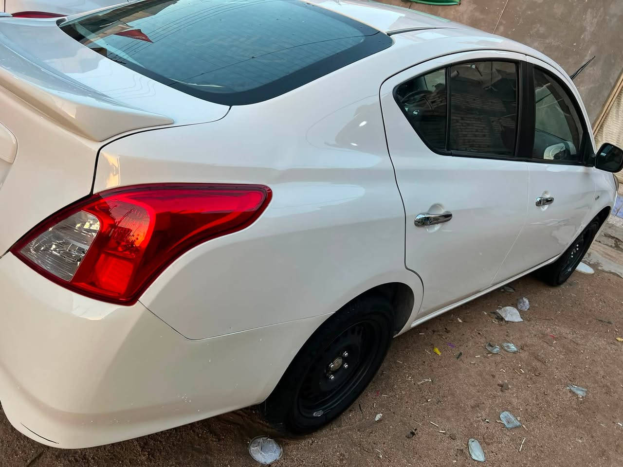 السلام عليكم نيسان هندي ٢٠٢٥ بيهه طخة ورة  مبدلة الدعامية الورك الباقي كفالة السيارة جديدة ماشية ١٤ السعر ١٢٢ مكان البصرة الرقم ***********
