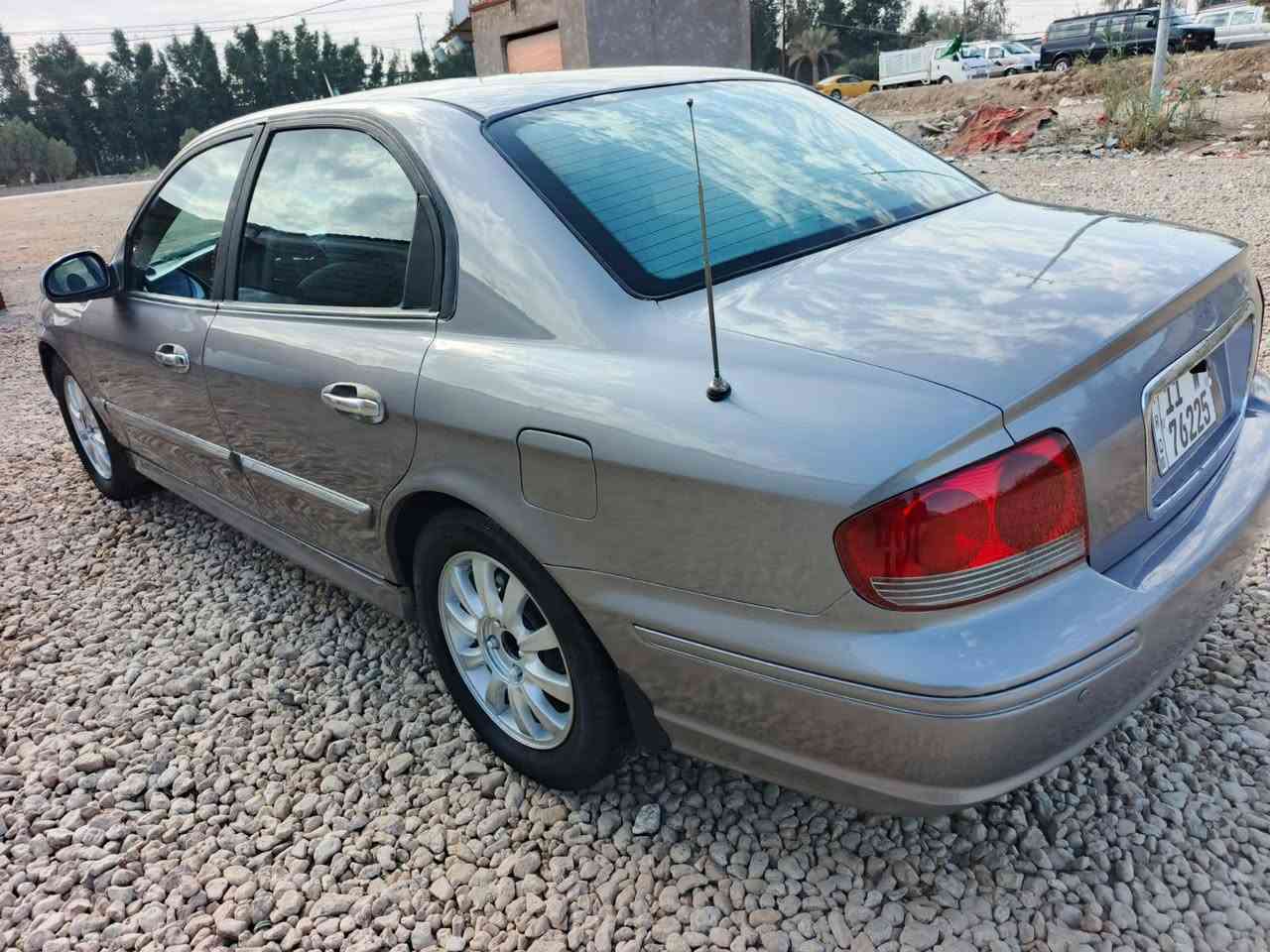 يا الله من رخصة الادمن المحترم
سوناتا للبيع موديل 2005 وارد امريكي مكينه سته سلندر 
السياره مكفولة مكينه جديده كير جديد تبريد مكفولة من حادث 
حادثها بلدوسه شبر والباقي كفاله من حادث 
كهربائيات كلها عل شركه رقم بغداد سنويه 29
العنوان بابل الحمزه الغربي عليه السلام 
***********
السعر 67 والشراي يدلل
