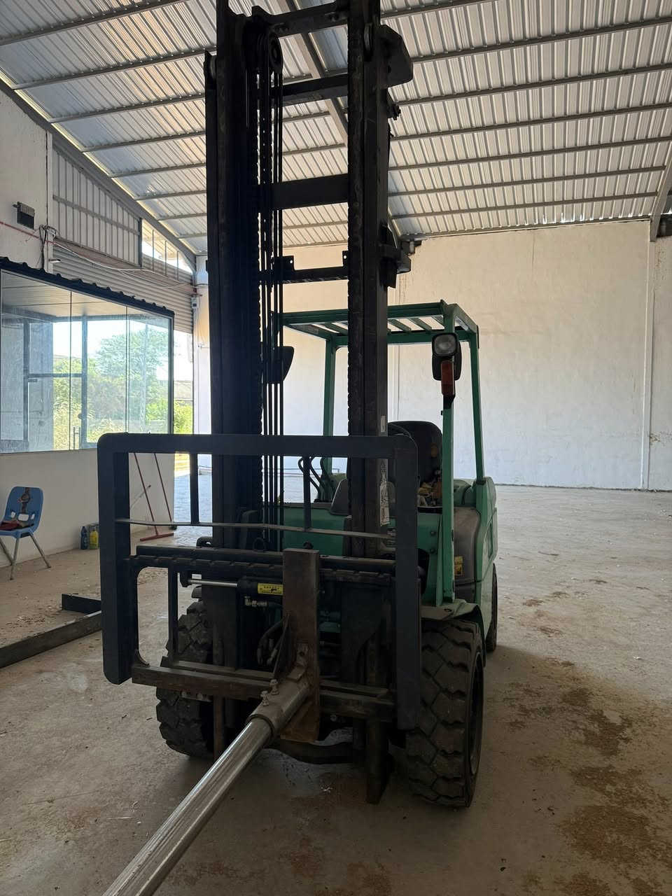 للبيع رافعه ميسبوشي 4 طن مديل 2013 نضيفه جدا محرك بشرط رقم كاتي جب ارتفاع 4 مترات ونص السعر 125 مع المجال عنوان نجف ***********
