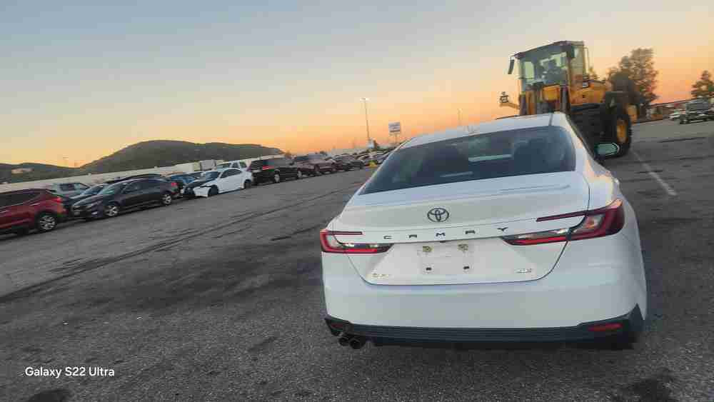 كامري مديل 25 هايبرد يومين تصل الحره عمان نص فول SE السعر في عمان163 تدخل شهداء تنزل عل شركه الناقل الفضي ابو علي منطقه 18 شمال لإتصال ***********
