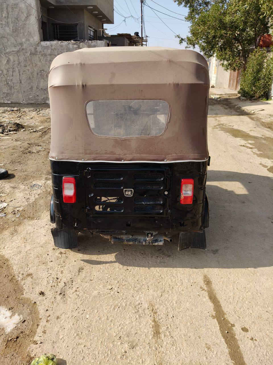 السلام عليكم تكتك موديل  2017
تكتك مكينه مجفته اوراق تخم تاير كلاجات جدد 
بدون تنقيص الاعنوان جسر ديالى الجديد 
***********
