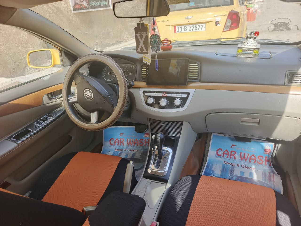 السلام عليكم سياره البيع اليفان موديل ١٣ مكفوله من الضربه والصبغ فول مواصفات السعر ٥٥ وبيه مجال قليل المكان بغداد مدينه الصدر ***********
