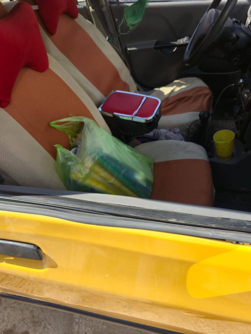 السلام عليكم سايبه 12 نضيفه جدا جدا شواصي 

 مكفوله السعر 22 المكان الحله نادر الثالثه تليفون ***********
