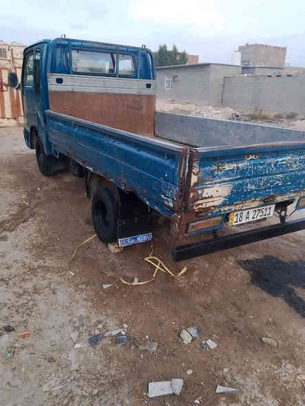 السلام عليكم كيا سامسوك موديل 99سياره بلاديه سنويه جديد ال 30لمكان كربلاء السعر 40 وبيا  مجال رقم الاهاتف ***********
