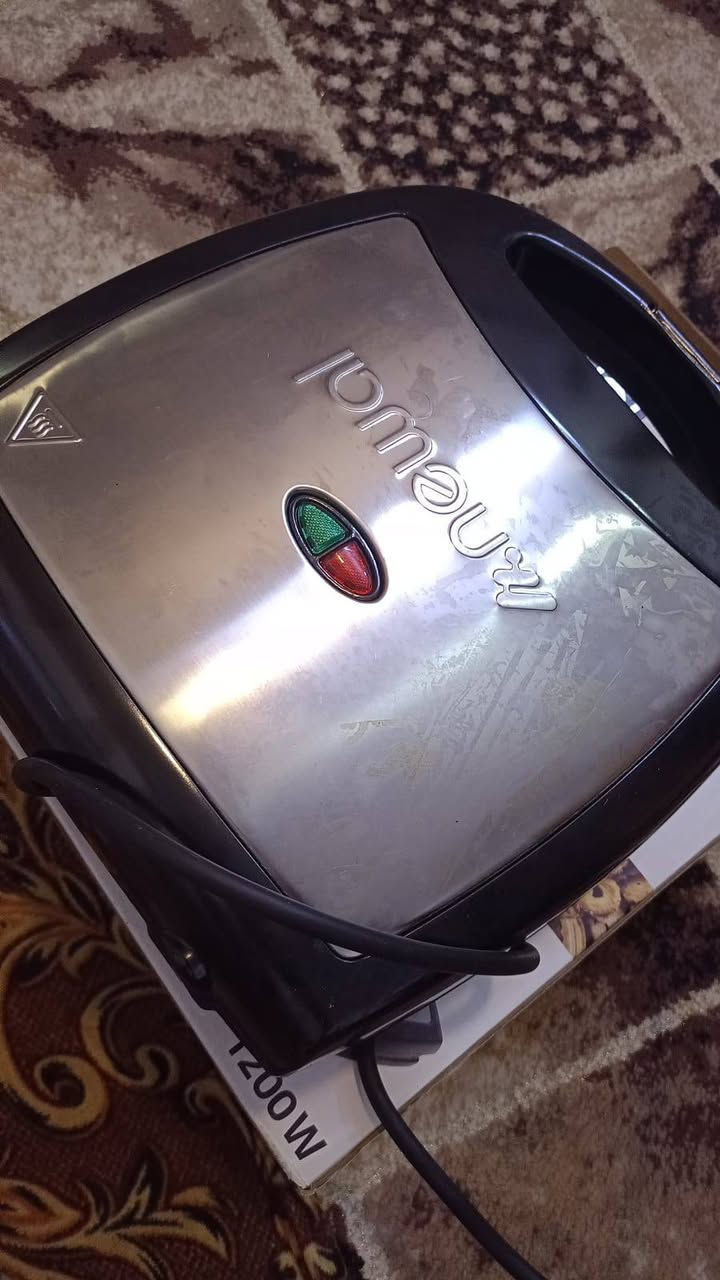 جهاز كليجه جديد ممستخدم ابدددد وستلاياتات عدد ٤شغالات كولهن ابيعهن ب٣٠الف كربلاء حي الرسالة ***********
