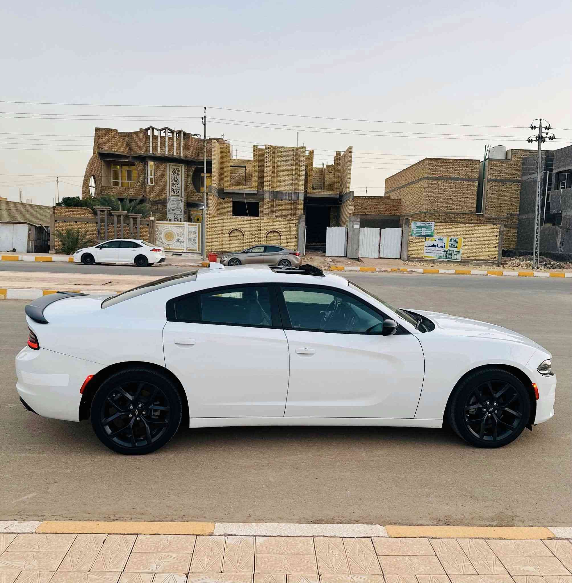 السلام عليكم جارجرموديل 2023 اصل محرك 3600 تو ويل وارد امريكي مكفوله كفاله عامه فقط تقرير غرق  فول مواصفات 1/1  PLAS  دخول جديد ظباط مرقم بغداد وجاهز ماشيه 38 الف حقيقي تحويل ثاني يوم  كله جديد  ومواصفات فتحه سقف
بصمه تشغيل + تشغيل عن بعد + دخول ذكي
كشنات جلد حضن + كشن امامي خلفي تبربد + تدفئه
شاشه كار بلي كبيره رادار جانبي  ورادار امامي بالدعاميه+ حساس خلفي لايت زنون ابلاد 
بعد بيها هوايه مواصفات السياره جديده وجاهزه من جميع النواحي وابيع شرط الفحص 
العنوان الناصريه حي الشموخ  
الموبايل 📱 ***********
