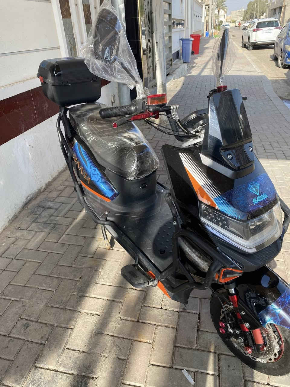 السلام عليكم ماطور شحن للبيع نوع ماسه أربع سرع سرعته 99 ماطور جديد مستعمل شهر فقط شخط مابي 6 بطاريات كبار وين متريد افحص موديل 26 بعده ماطور جديد نضام بك رجوع إلى خلف دبل إشاره زنون عالي ناصي وياه سويج بصمه كارت سعره 650بي مجال عنوان رمادي تأميم اتصال ***********
