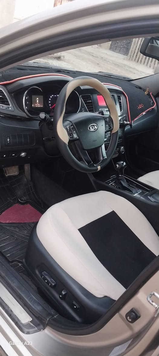 كادنزا خليجي٢٠١١ فول مواصفات كير محرك تبريد خير من الله كهربائيات كلها شغاله تايرات جدد قطعتين تبريد كشنات كهرباء بنوراما حساسات كامرا بيها صبغ قطعتين بدون دواخل رقم بغداد نكليزي بأسمي السعر ١٠٢ بيها مجال اتصال ع الرقم *********** مامتواجد ع فيس
