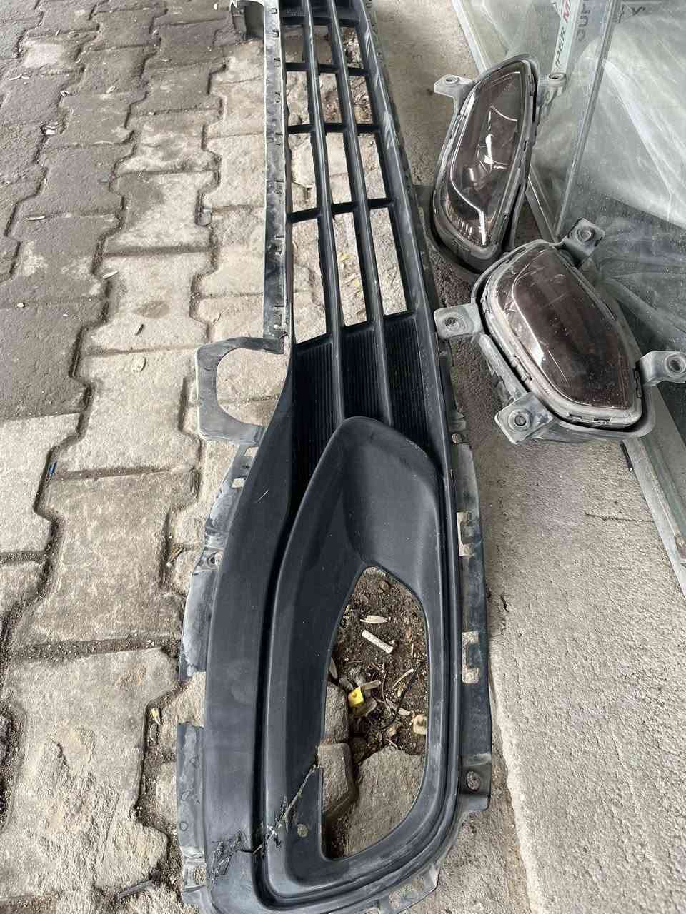 السلام عليكم 
شباك كيا ريو 2013 مع البلوجكترات للبيع 
للاستفسار ***********
