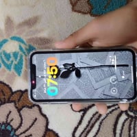 ايفون ١١ • ١٢٨ • نضافته ٩٠٪