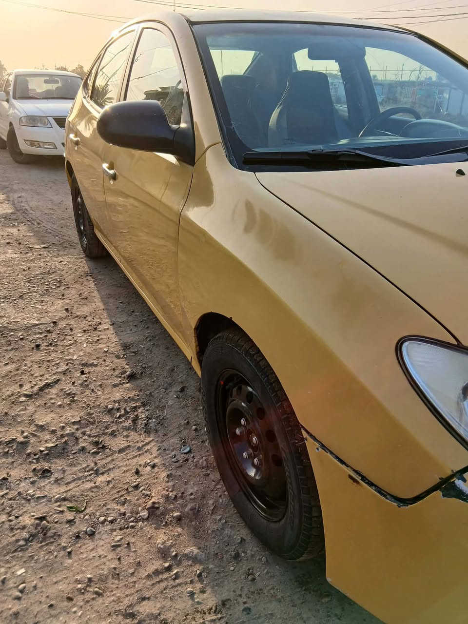 السلام عليكم
النتره موديل 2009 وارد أمريكي حادثهه جاملق وبنيد 
سعر ٨٢
الرقم الهاتف***********
