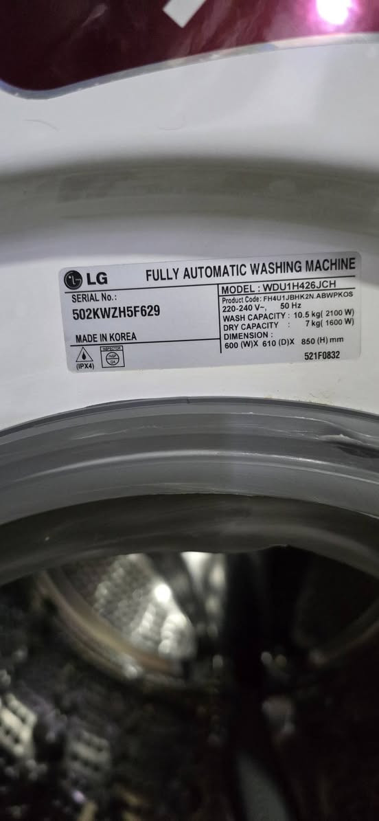 سلام عليكم
غسالة ملابس وزن 10 ونص Kg
نوع LG  استيراد خوش ناو كوري الاصلي
مواصفات الغسلة 
شاشة لمس
بخار 
برامج غسيل مفصلة
للتواصل واتساب 
***********
