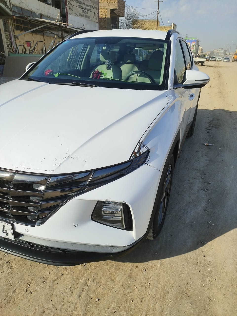 السلام عليكم 
توسان 2023 خليجي للبيع
رقم بغداد باسمي
مكفوله عدا أقل الشبر بلجاملغ الامامي  
ماشيه 40 حقيقي 
مواصفاته الخليجي معروفه 
السعر 205 وبيه مجال 
مكان السياره بابل شارع 80 مقابل القبه الذهبيه 
للاتصال ***********
