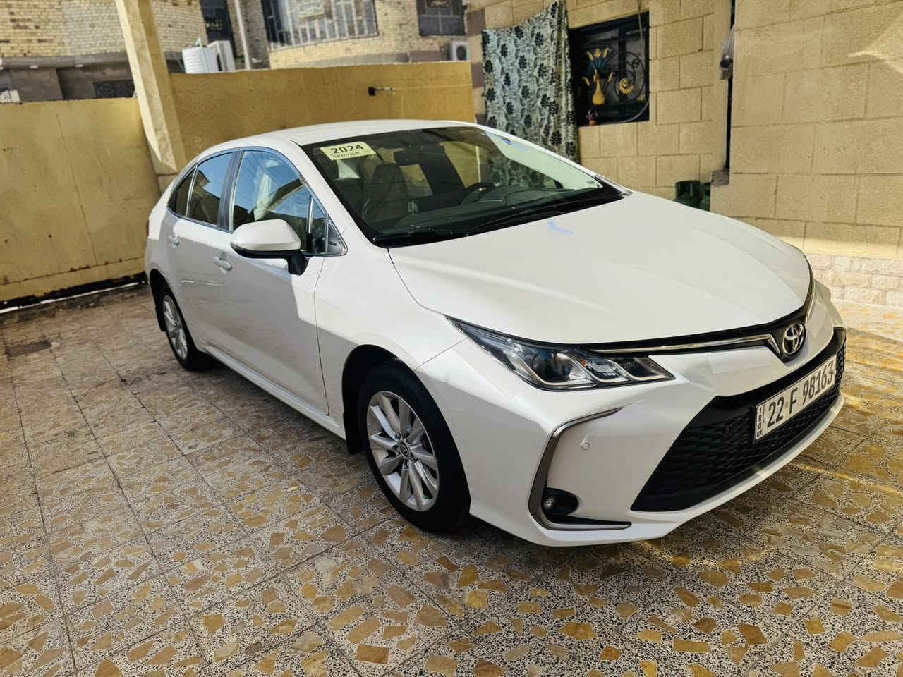 سلام عليكم كورله مديل 2024ساززز 
بانزين فقط فول عده الفتحه ماشيه 18kmكفاله عامه سياره بحاله زيرو سعر 180$)العنوان البصره القبله 
***********
