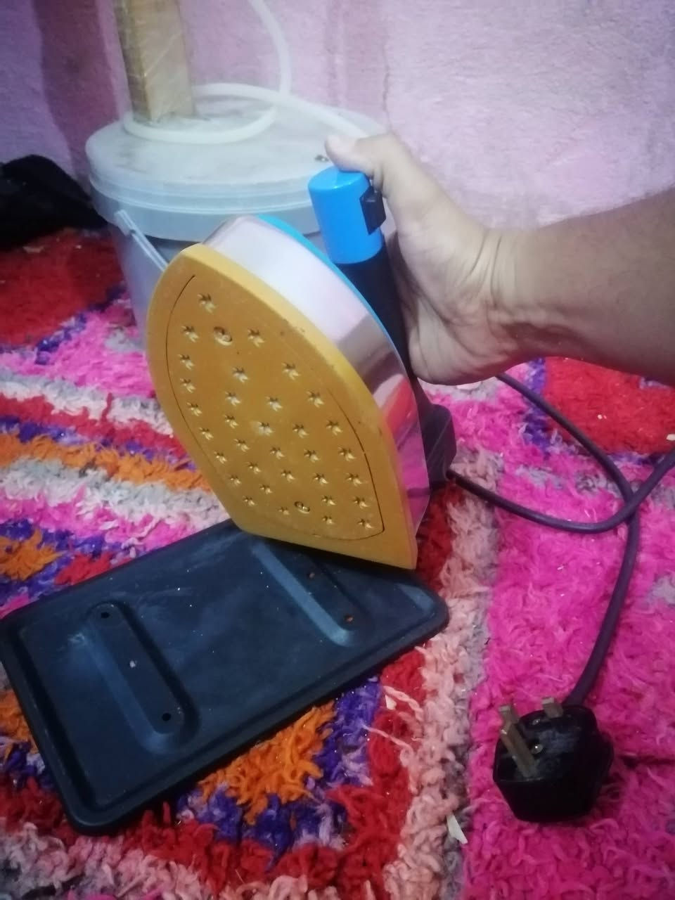 وتي جديد للبيع شغال على الفحص وشرط نظافه سعر 50 الف تصال بل رقم *********** تصال وات ساب
