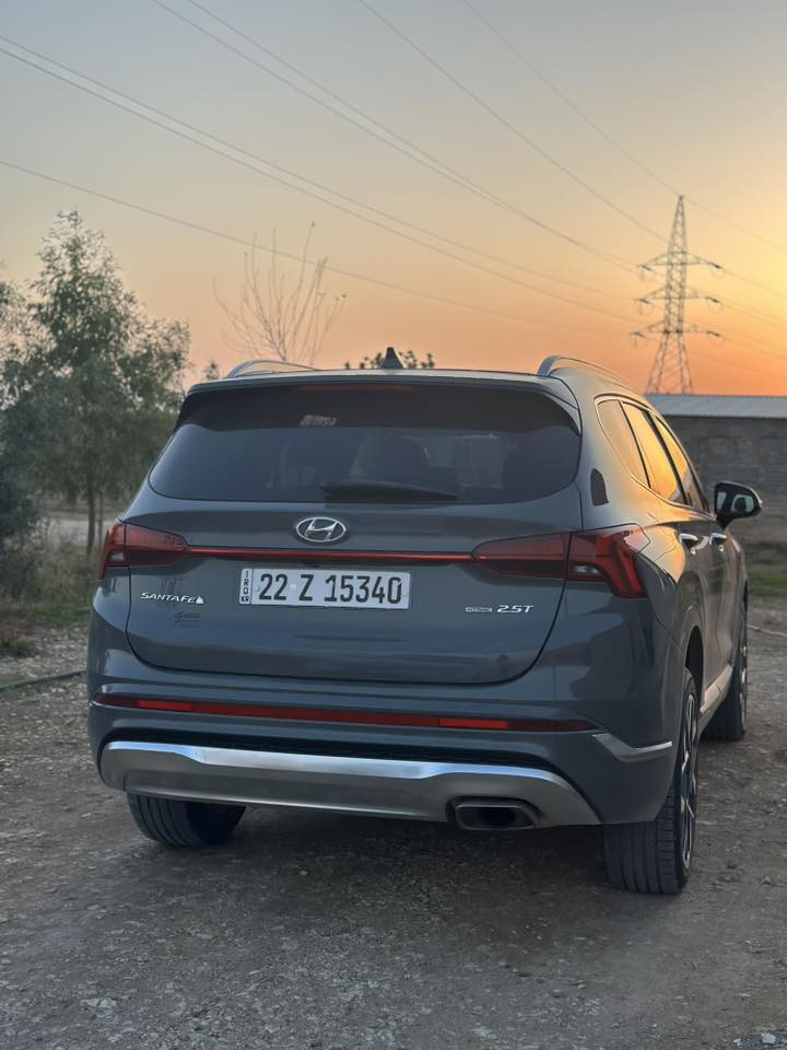 سنتافي لون سمنتي موديل 2023
كلين بدون صبغ 
المواصفات فول واحد ع واحد
 4 أنظمة قياده 
كشنات تدفى وتبريد 
تحديد مسار رادارت
كاميرا 360 درجة
داتو شو 
اوتو بارك 
اوتو هولد السياره مفوله مواصفات 
محرك2500 توربو
سقف بانوراما 
للتواصل ***********
