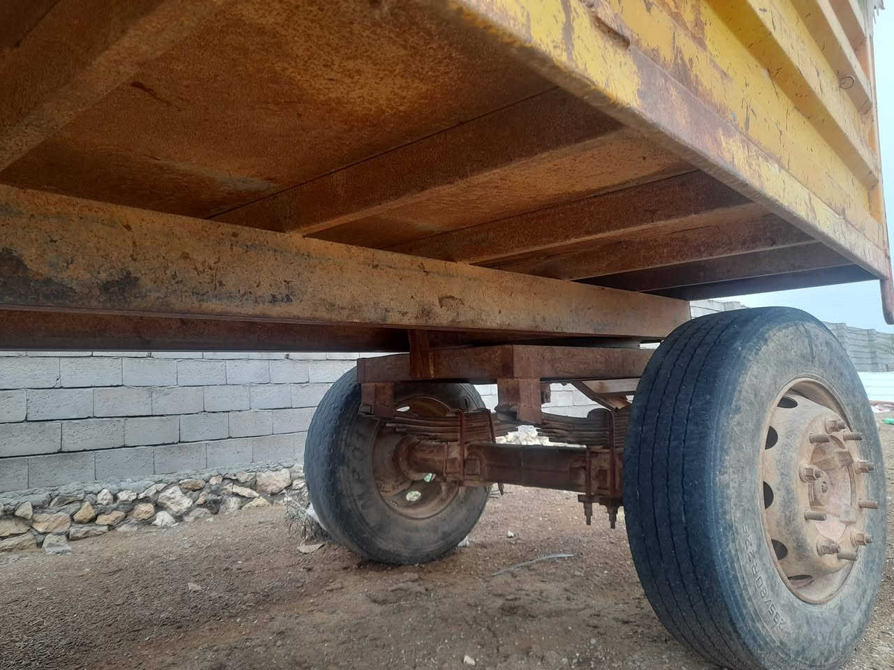 للبيع،،،  مكان الرمادي  مكلف بالنشر 
***********
