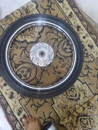 غراض دراجه للبيع وياله وره عدد 2 سعر الواحد 15 ويل كدام كامل ب25 صالنص...