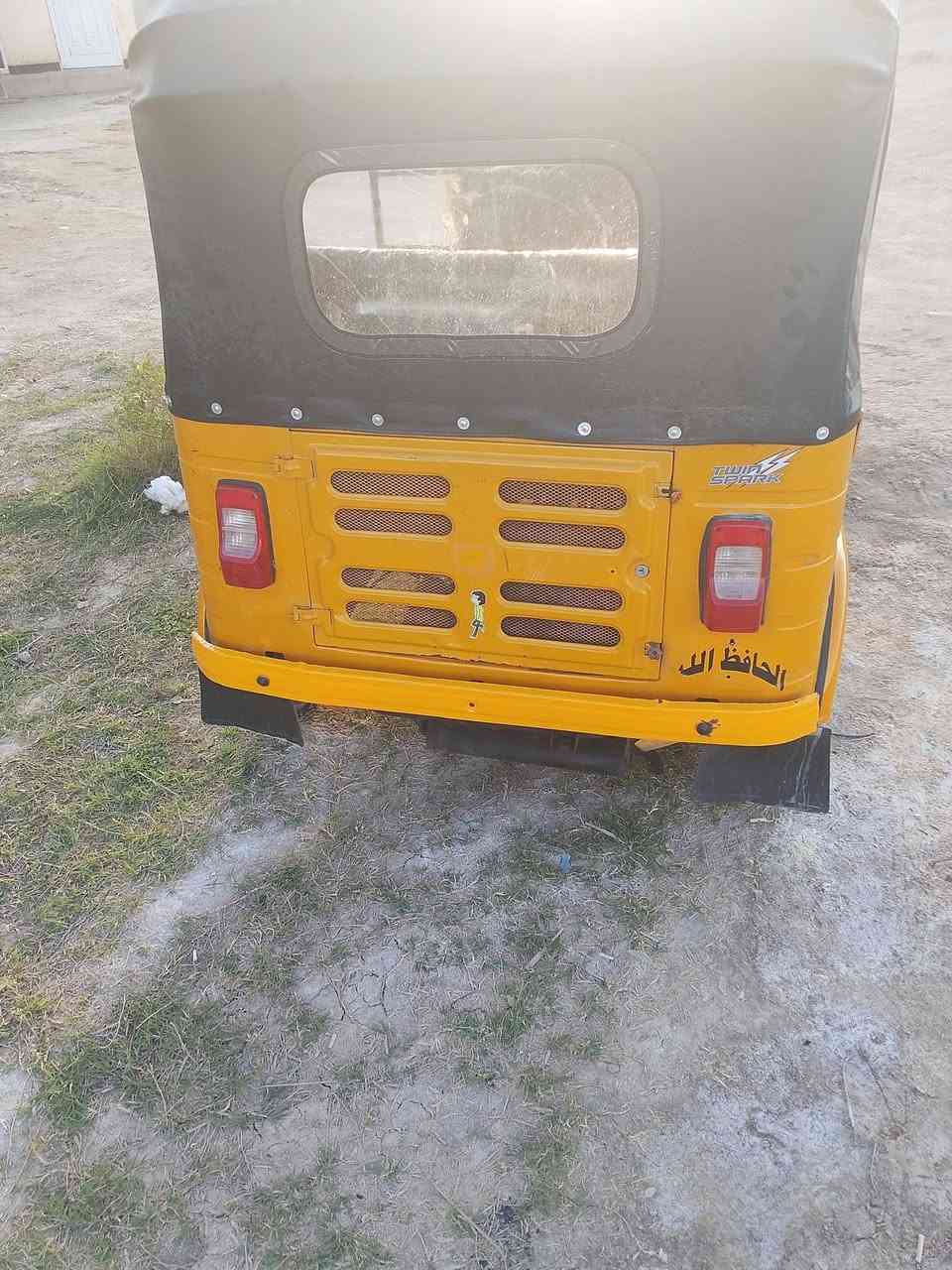 السلام عليكم للبيع تكتك بجاج موديل 2019/12/30 مرقم ذي قار سنويه الثلاثين كامله ضفيره جديده كابريتر جديده زوج تأثير جبلي جديد تجفيت جديد شركه معمر دوس  العنوان ذي قار قضاء الرفاعي السعر خاص او*********** بيه وتساب
