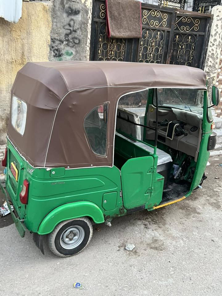 السلام عليكم تكتك باجاج مديل 22 شهر 4 بيها خياس مثل ما موضح بل صفحه مكينه مجفته  العنوان البصره الحيانيه حي الحسين )***********
رقم وسنويه. السعر/ 7800/
