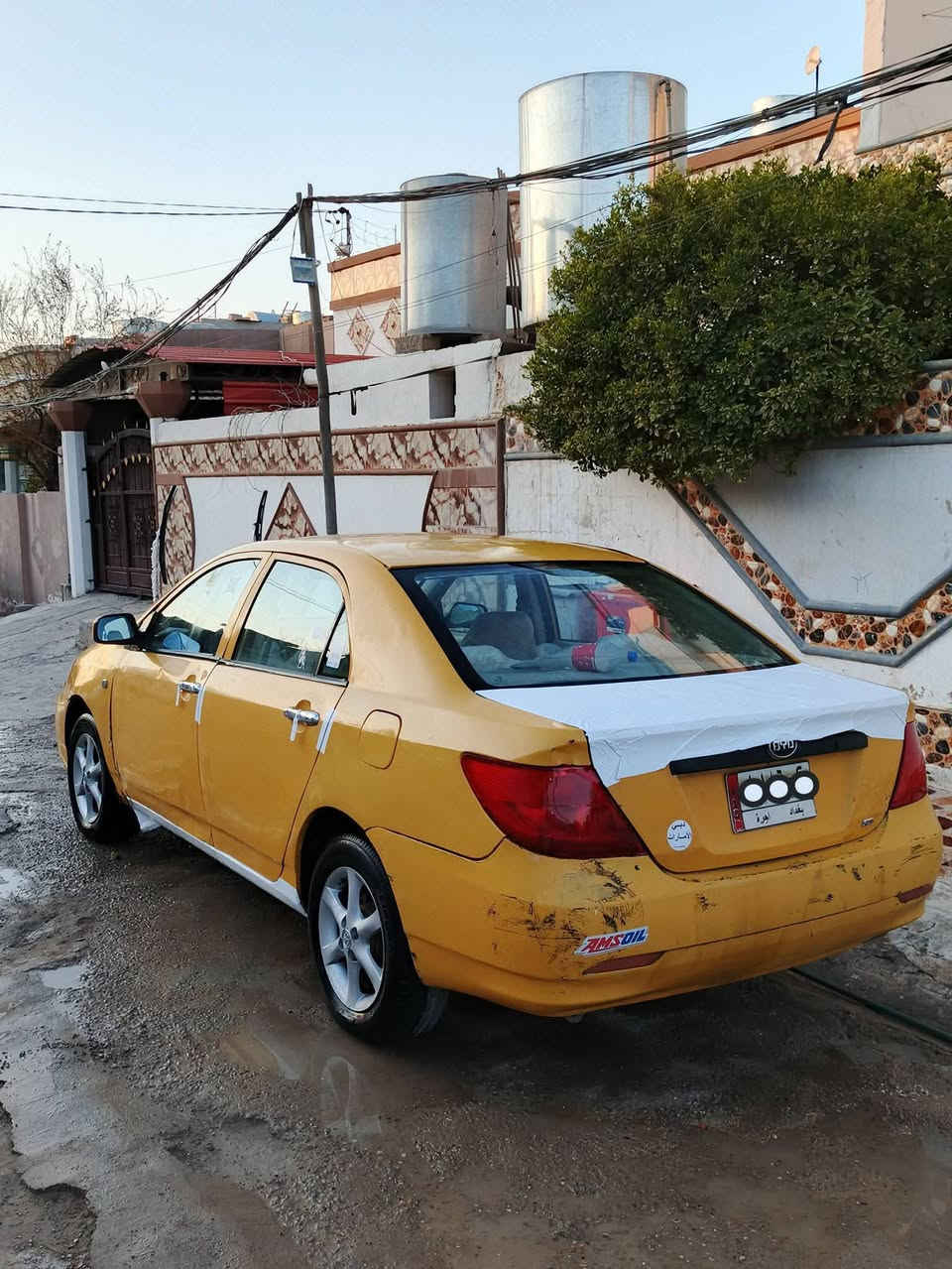 بي وايدي F3 نحله بيع او مراوس
ياالله سلام عليكم بي وايدي F3 موديل 2010 مكينه مستيبوشي گير حداديه كله كامل دواخل نضيفه مدوشمه جديد تخم تايرات وويل بس بيها تبديل جاملغ يمنه امامي وكشرهاا كدام العين رقم  بغداد هيئه غرامات مصفره السياره مال شغل مجرد رقم صاحبهاا راح من يمي ضيعته مستمسكاته عنوانه كله موجود عل عنوان تلكي سياره مكفوله قانونيات وعشاير 
السعر 27$ وبيها مجال للشراي بي خير ويدلل
مكان السياره كركوك/ ‏‪***********‬‏..🔥
