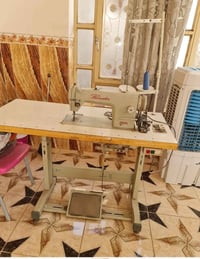 ماكنة خياطة • باسستر • قابل تفاوض