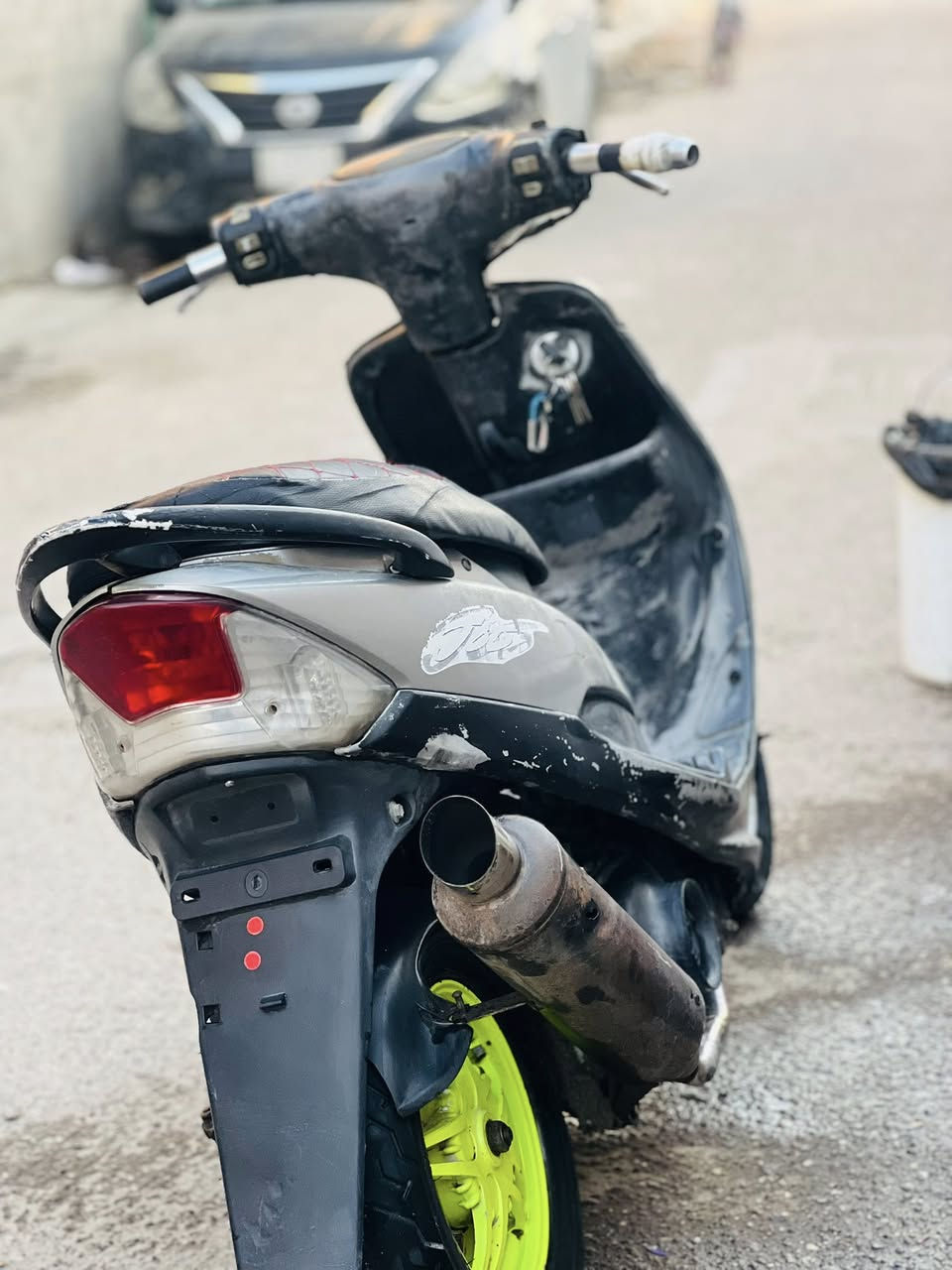 سلام عليكم ماكس قجمه دراجه لبيع دراجه مفتوحه بس ولفات باقي كله بلادي كفر مختم دراجه نشطه دراجه سريعه دراجه بس ولفات باقي كله بلاد ما مبدل اي شي مكاني بصره الجمهوريه سلف موجود نكره بس لايت موجود وره وكدام سعر 500بيه مجال حك جيه قليل رقم *********** واساب بس
