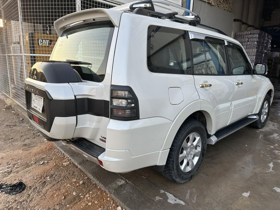 سلام عليكم باجير موديل 15رقم بغداد حبتور السياره مكفوله كفاله عامه مكاني نجف
مكينه وكير وحداديه وتخم تاير وتبريد مكفولات تحويل ثاني يوم 
السعر 190 ورقة
***********
