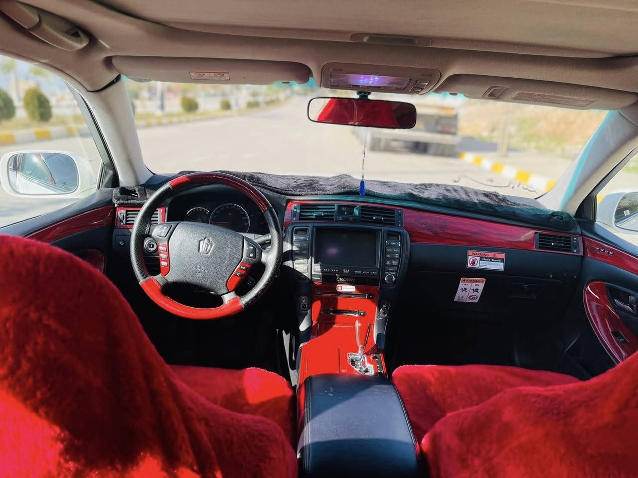 ۲٠٠٥ مووسس  موووس یەک پارچە بۆیاخی ئەوروپا ساج سوور جلد هیتەر سوکان حەیزەران لایتی ناوچەی کوێر  دینگەی بیلاد ئستیل سفر تایەوە ویل ٥ ڕۆژە بۆی بەسراوە لۆکە هەردوکی  ڕۆنی مەکینەوو کامل تازە گۆڕاوە کامل کارەبایوو گێڕوو مەکینەو دوکەڵ بە شەرت   مشتەری نیت سەرم مەئێشینە رەحمەمەتت لێيی ۷۳ گەڵا مەجالێکی براینە هەشە لەوەی  بە ٦٥ بە ٦٠ ئەزانم بڕۆ ئەوە بکڕە   
0772 116 44 89 
دەربەنیخان
