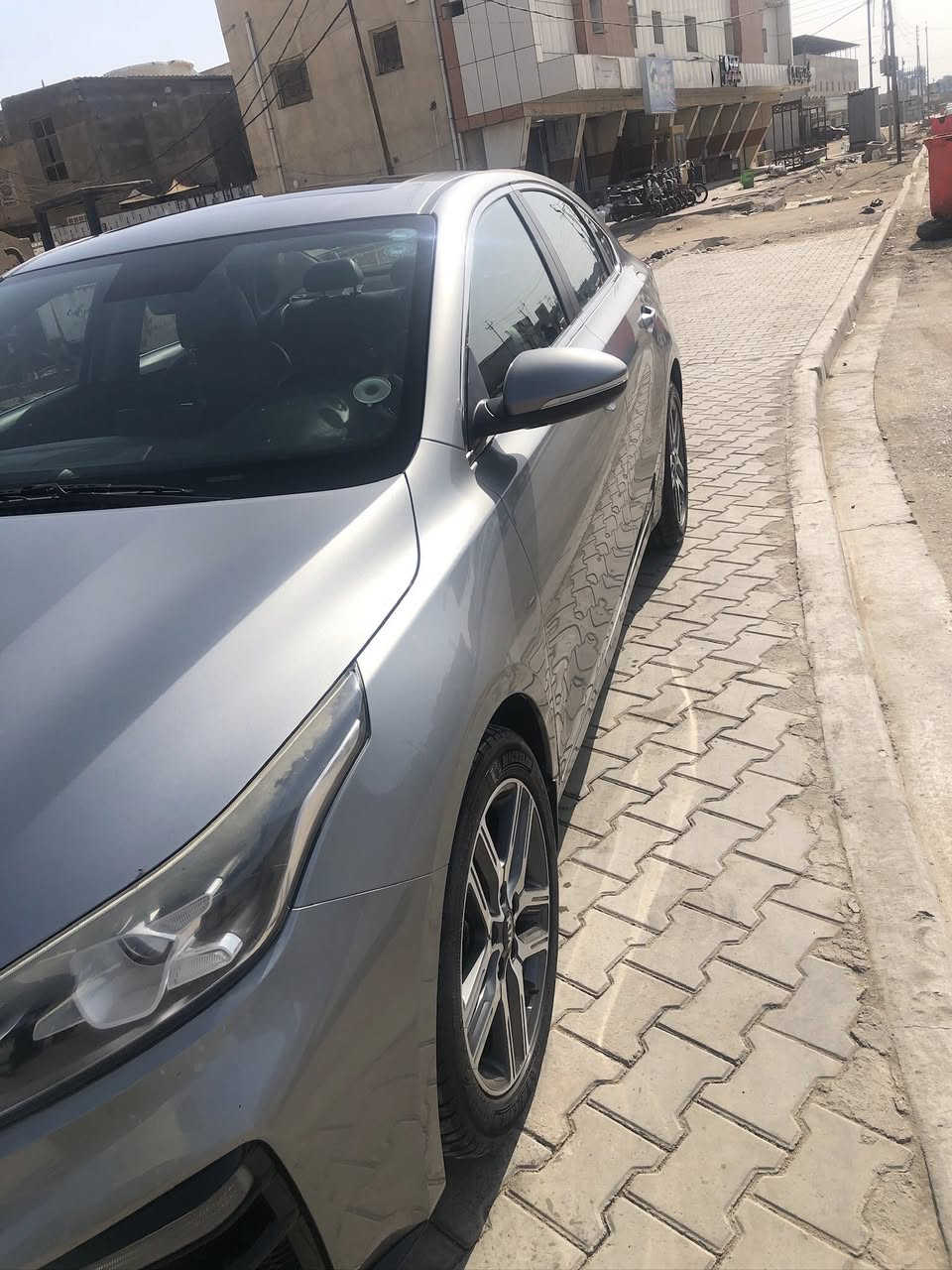 سلام عليكم
كيا سيراتو vip 2020(#خليجي)
فول مواصفات 1/1
المواصفات
بصمه تشغيل ابواب وجنطه
فتحه سقف
حساس امامي خلفي
شاحن تلفون لاسلكي
شاشه كبيره بلاديه ابل كار بلي
كامره بلاديه
لد نهاري رباعي
لايت زنون
لد خلفي
كرسي كهرباء
كرسي جلد بلادي
كرسي تدفئه
تحكم ستيرن جهتين
اشارة ب المراي
المراة الجانبيه كهرباء
مرايه وسطيه اوتو دم(يعني تضلل بس يضرب بيها اللايت
شفتات ستيرن 
قطعتين تبريد
ويل كب حجم17 حتى حته سبير ويل كب
شاشه اعطال
محرك1600 قتصادي
ماشيه140
رقم اربيل وكاله تحويل ماكو مشكله
السعر155
رقم ***********
