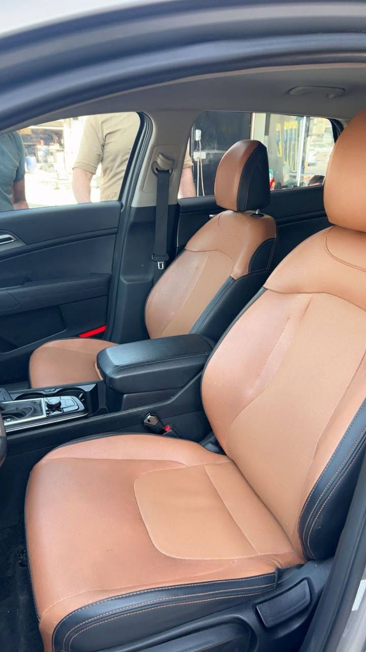 سعر مناسب سبورتج  2023 
ماشيا ٥٠ فول مواصفات  توقف ثاني 
كامرة دوارة 
حساسات امامي خلفي 
سياقة ذاتية 
تحديد مسار  وتحديد سرعة  
وبعد بيها مواصفات  
حادثها موضح بل صور 
وسونار فقط باب خلفي صبغ 
وبارد بل صنددوق والباقي كفالة
مكانها بغداد الغزالية 
رقم صاحب سيارة ***********
